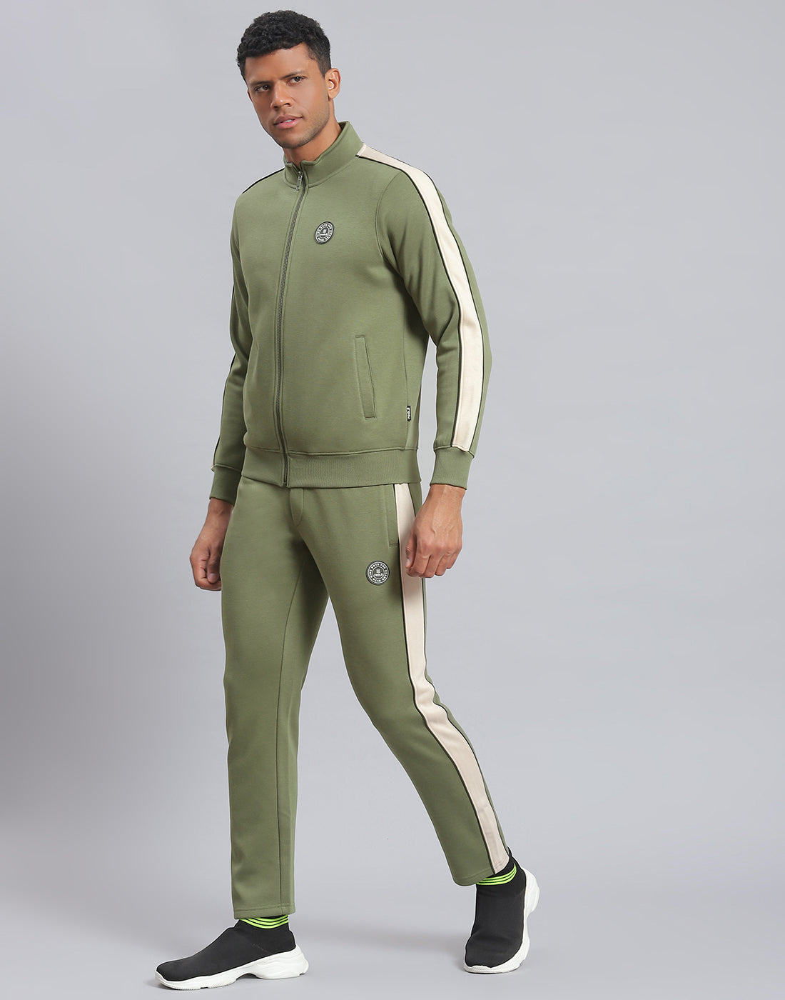 Buy Rock.it Green Solid Stand Collar Full Sleeve Tracksuit Online in ...